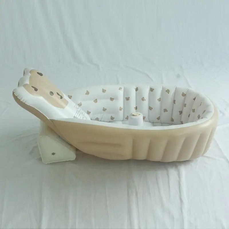 Kids Inflatable Bath Tub For Baby Gentle PVC Bath Accessories With Thick Cushioned Air Wall Baby Swimming Pool